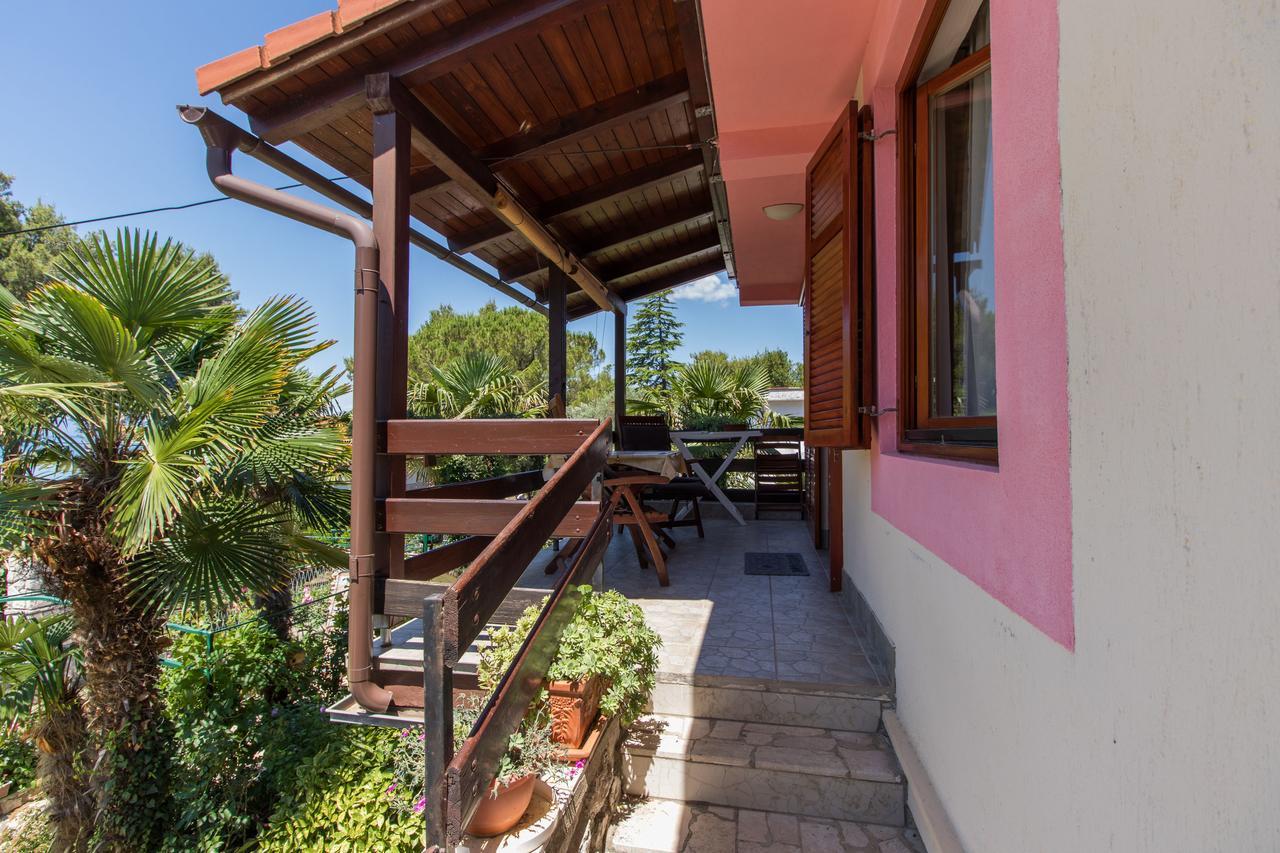 Apartment Paulina Cres Exterior photo